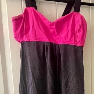 Lululemon workout tank